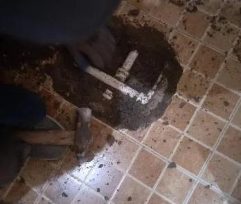 娄烦卫生间漏水维修公司为您分享下卫生间渗水如何处理及注意事项